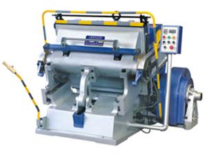  Machine à découper et plier 